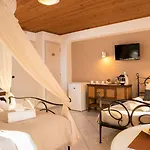 Santa Elena Boutique