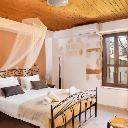 Santa Elena Boutique Ханья (Крит)