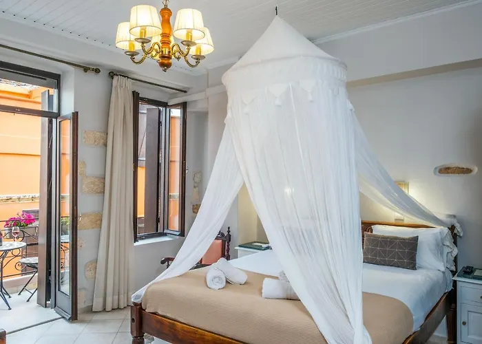 Santa Elena Boutique *