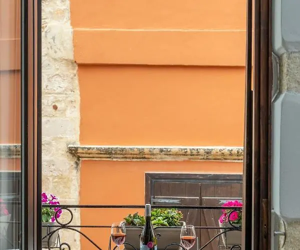 Santa Elena Boutique דירה *